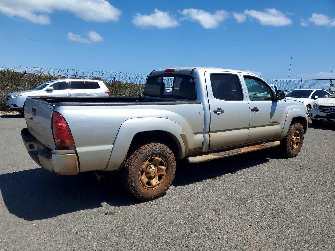 Toyota Tacoma Prerunner V6