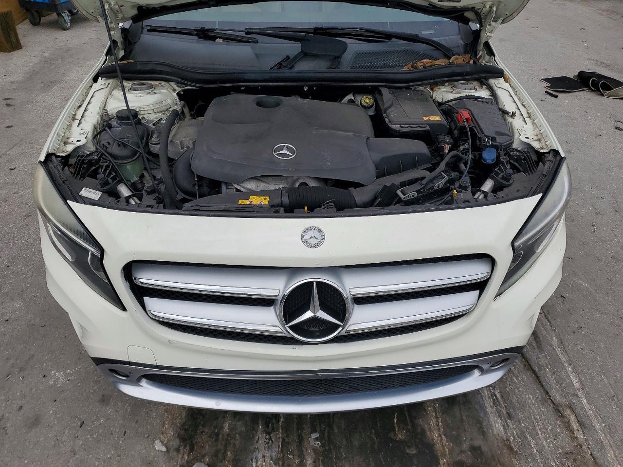 Mercedes-Benz GLA 250 4matic