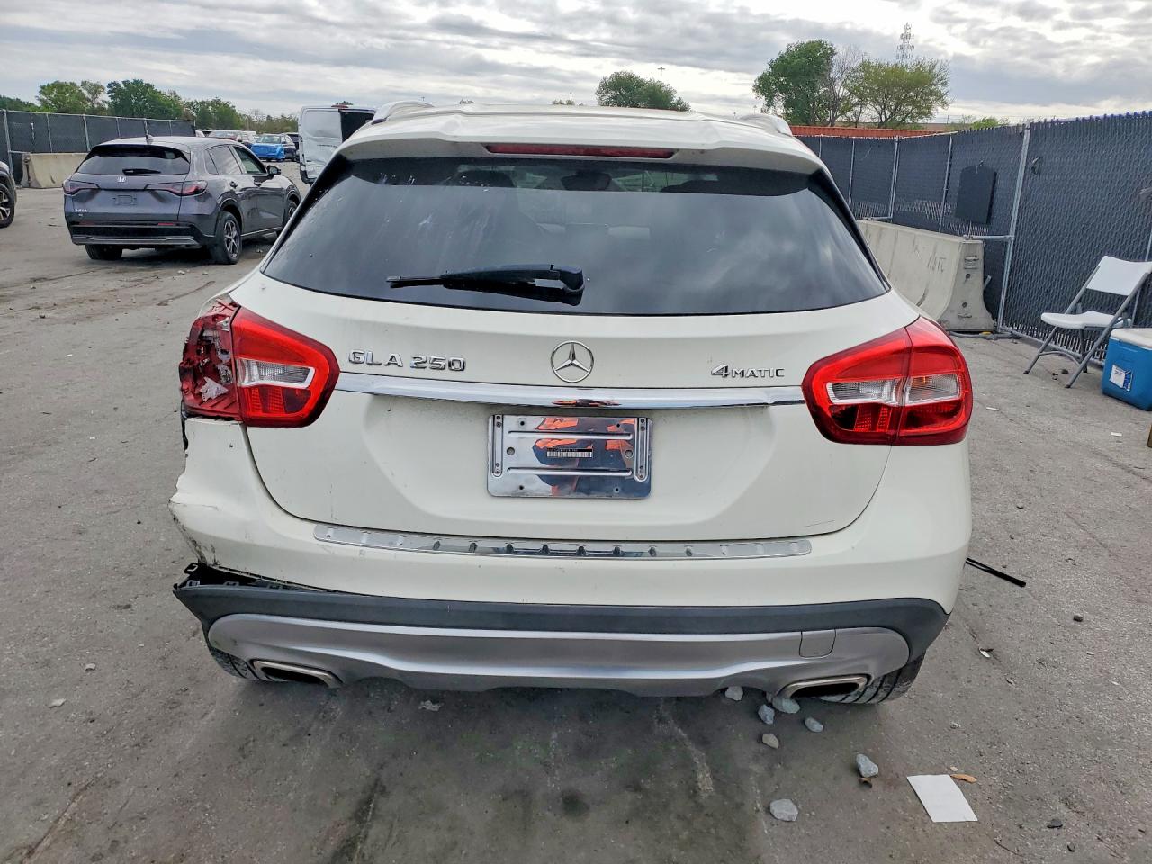 Mercedes-Benz GLA 250 4matic