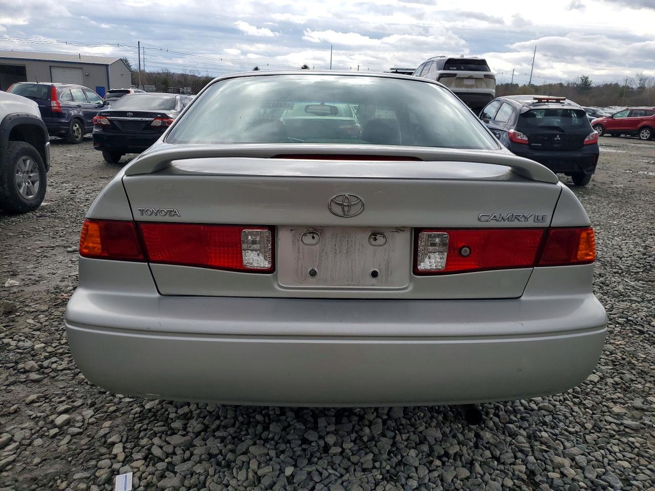 Toyota Camry Le