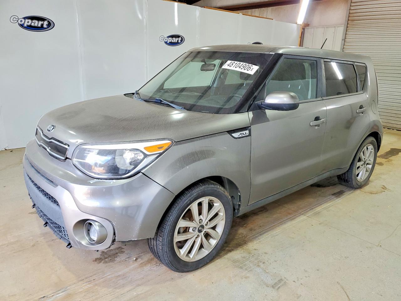 Salvage Kia Soul Image