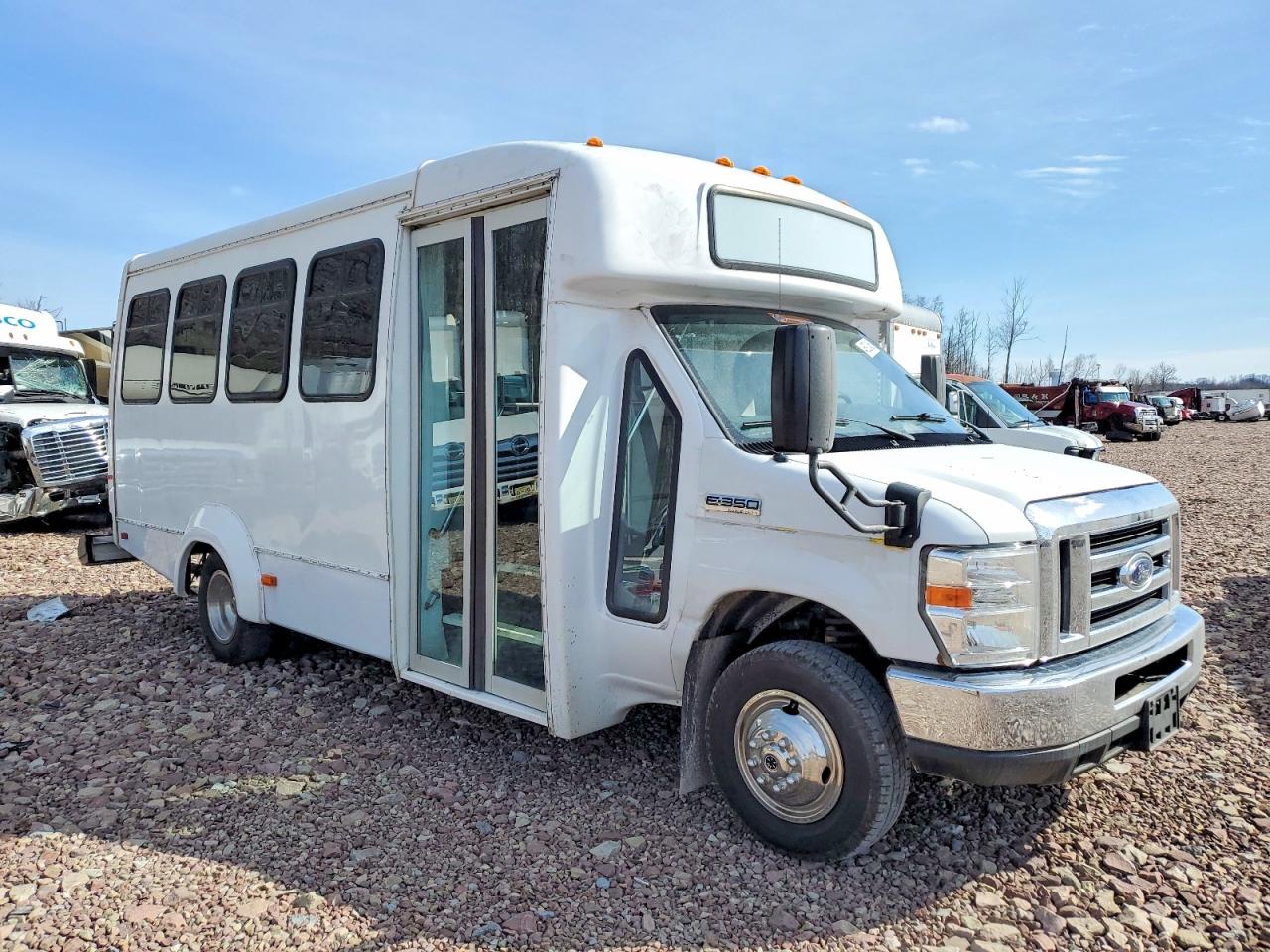 Salvage Ford Econoline Image