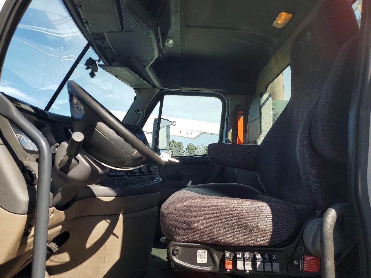 Freightliner Cascadia 1
