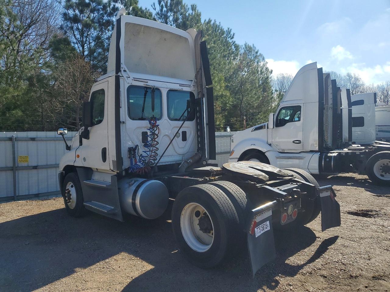 Freightliner Cascadia 1