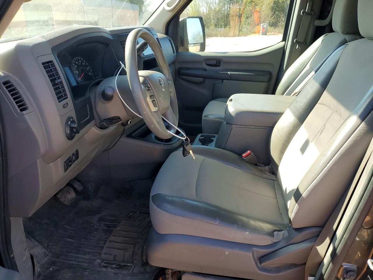 Nissan Nv 2500 Hd Sl