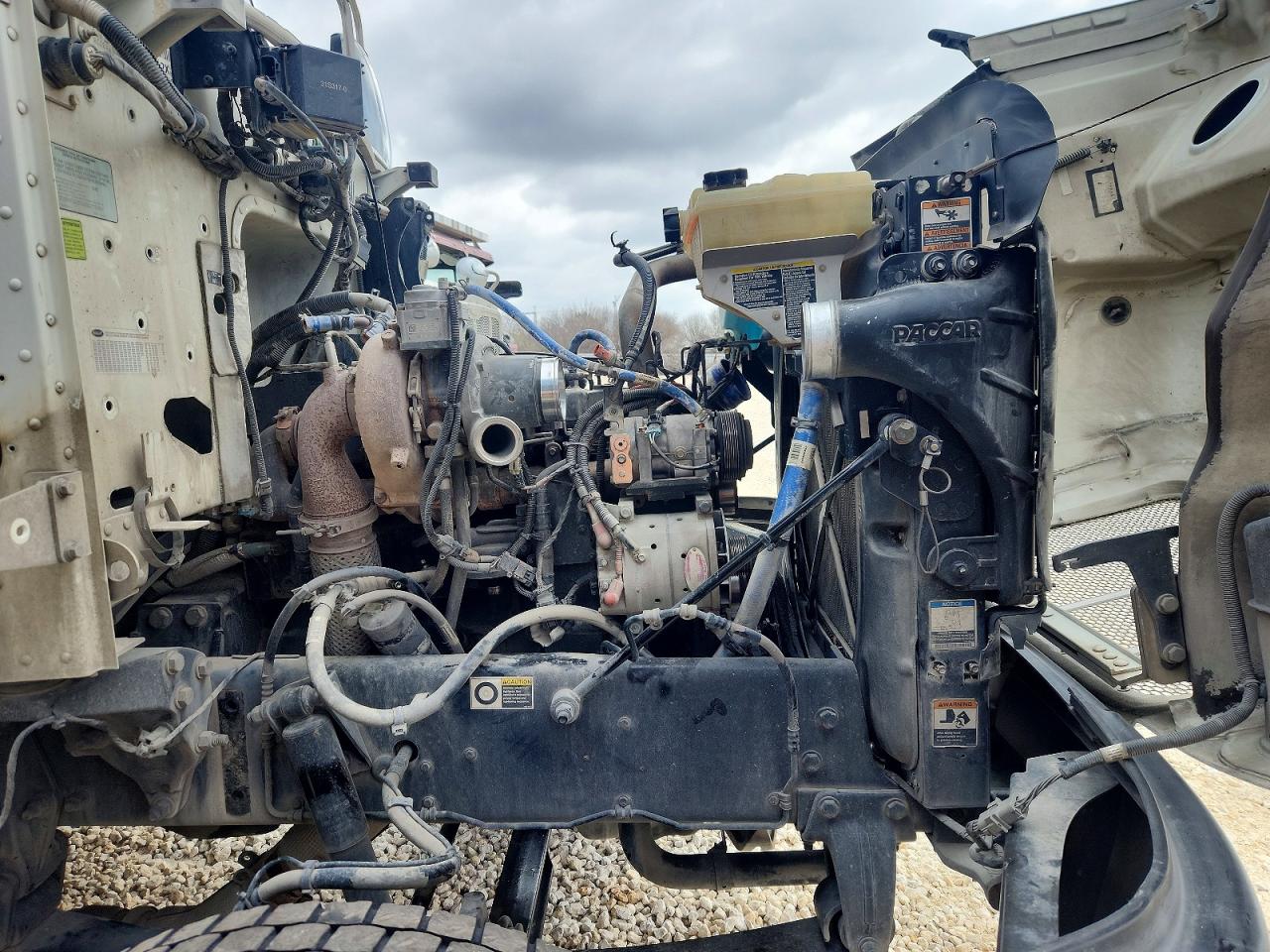 Peterbilt 348