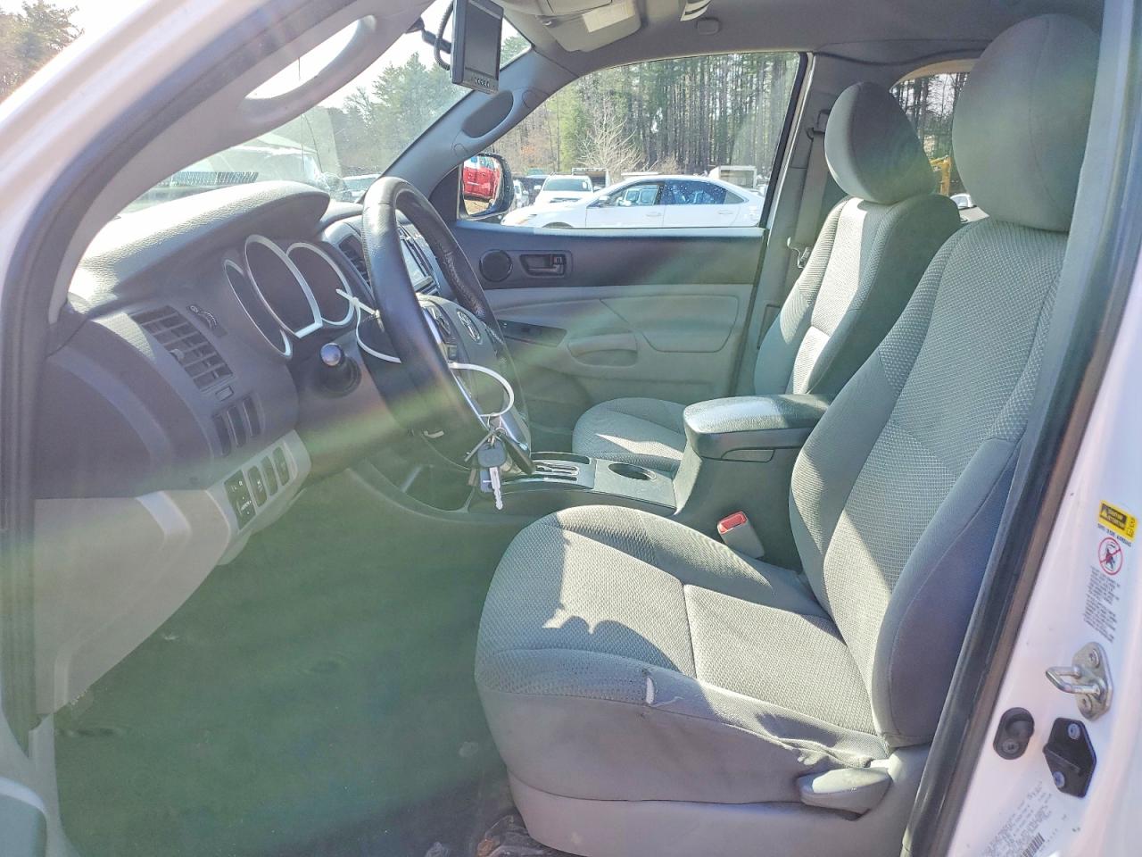 Toyota Tacoma Base