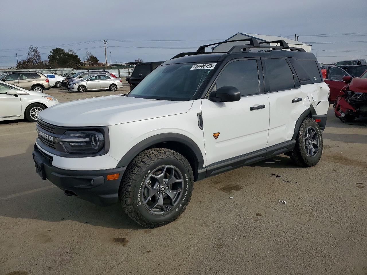 Salvage Ford Bronco Image