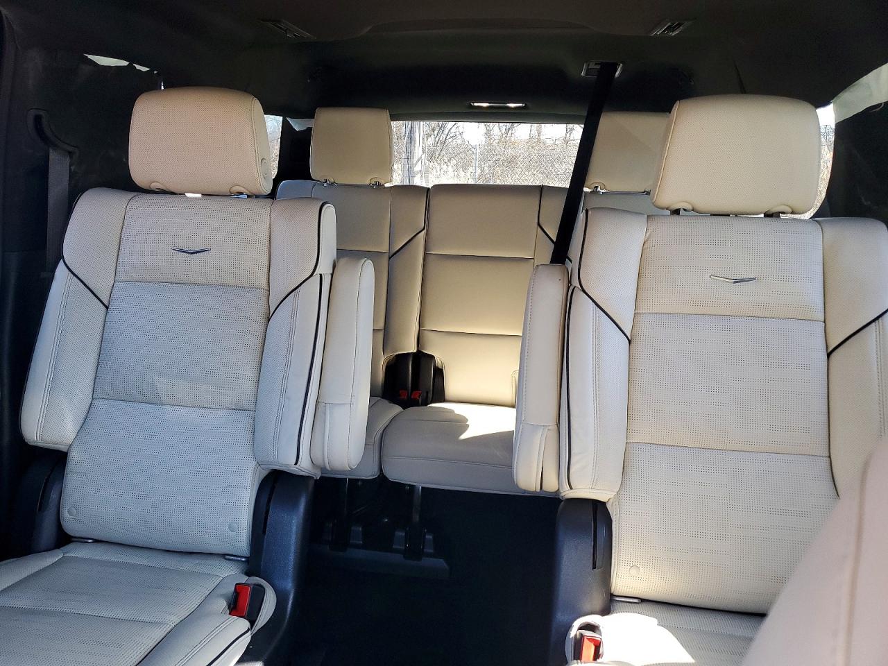 Cadillac Escalade Esv Sport