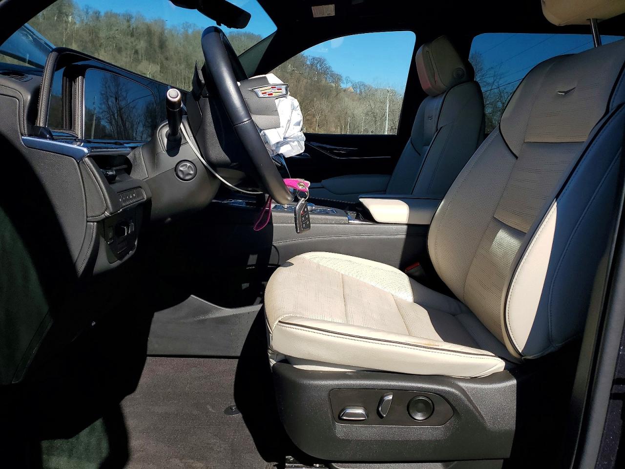 Cadillac Escalade Esv Sport