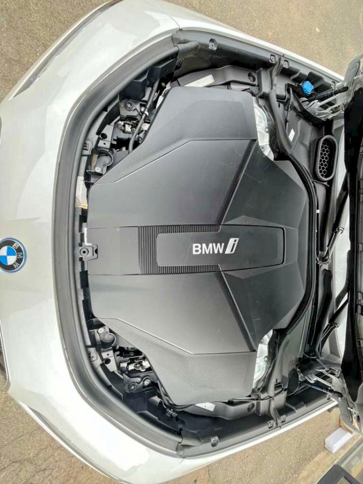 BMW i7 Xdrive60