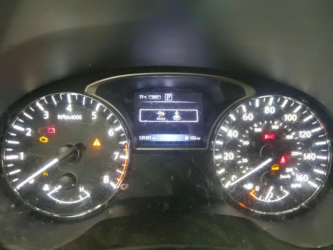Nissan Pathfinder S