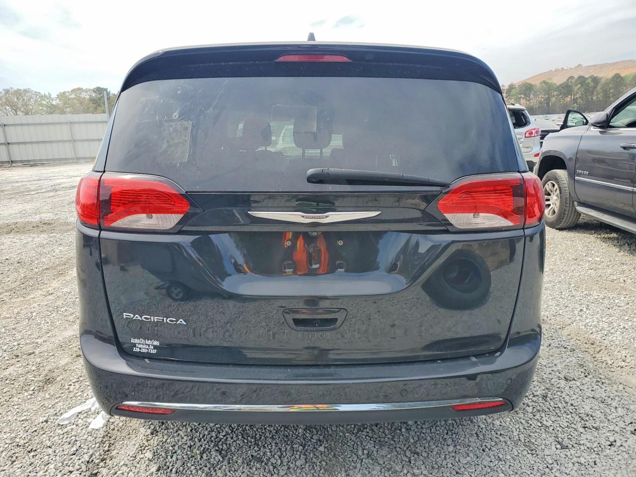 Chrysler Pacifica Touring L