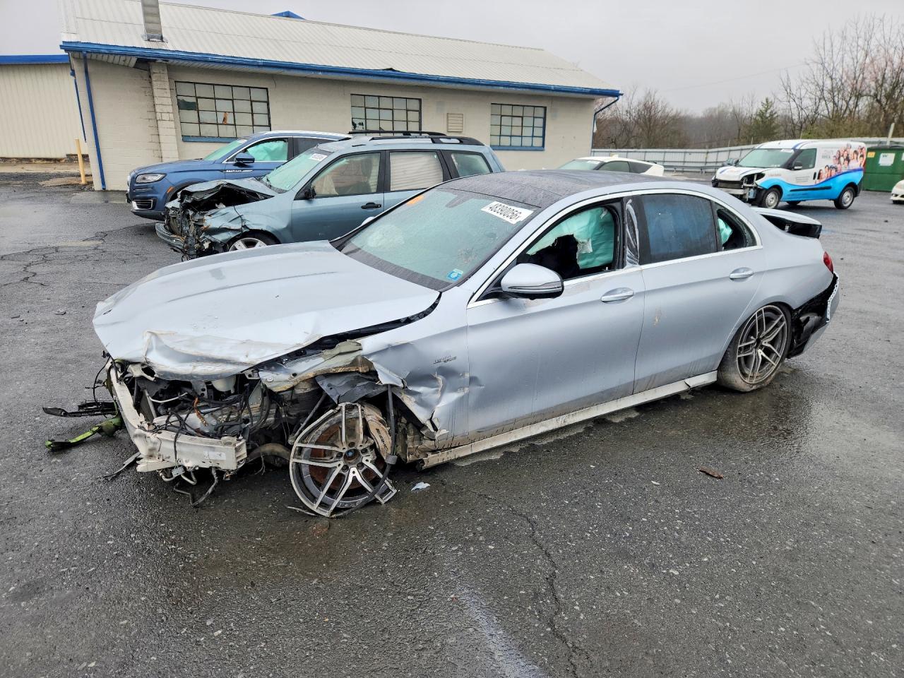 Salvage Mercedes-Benz E-Class Image