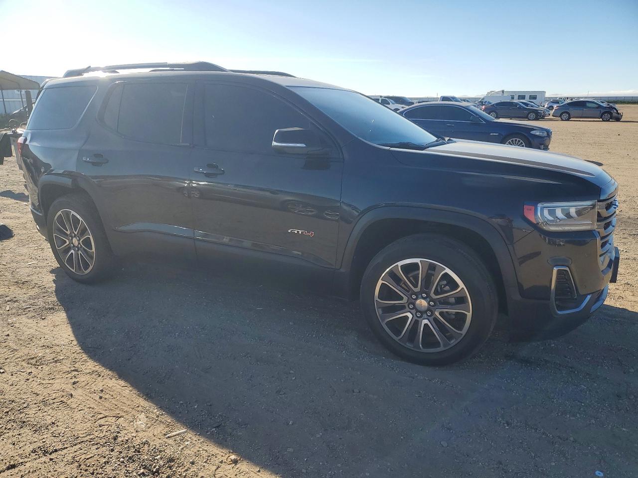GMC Acadia At4