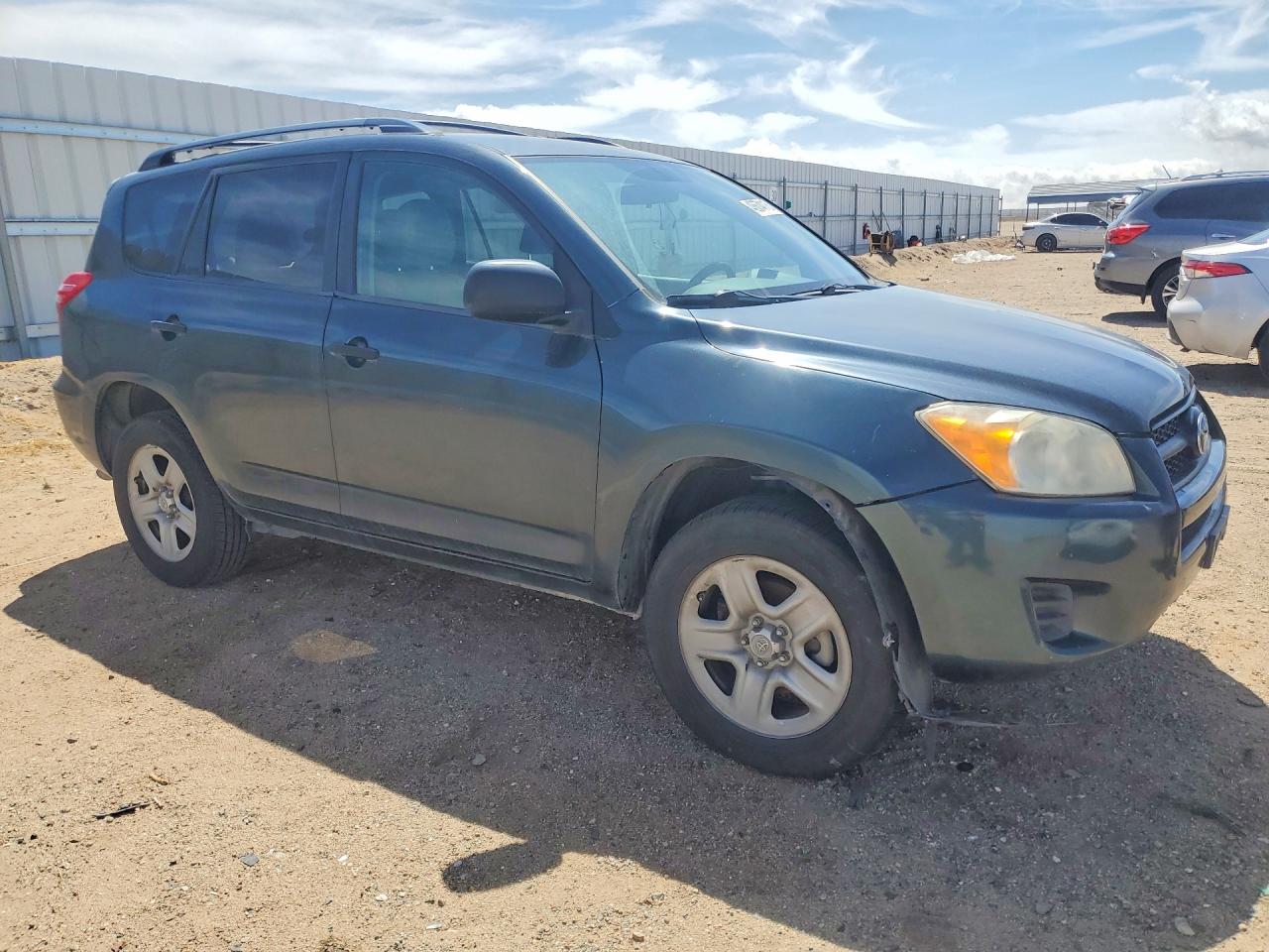 Toyota RAV4 Base