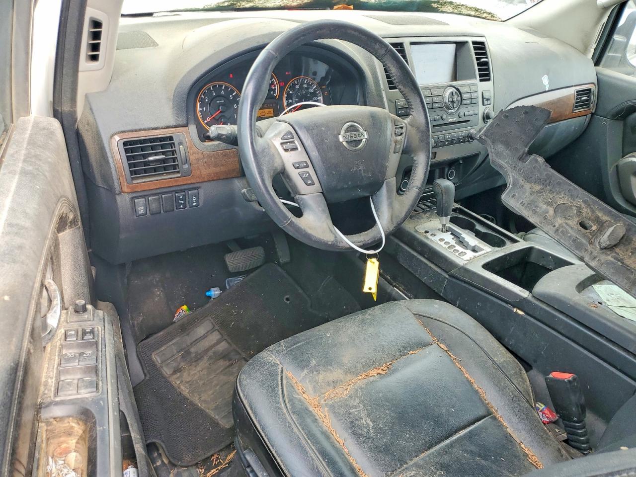 Nissan Armada Sl