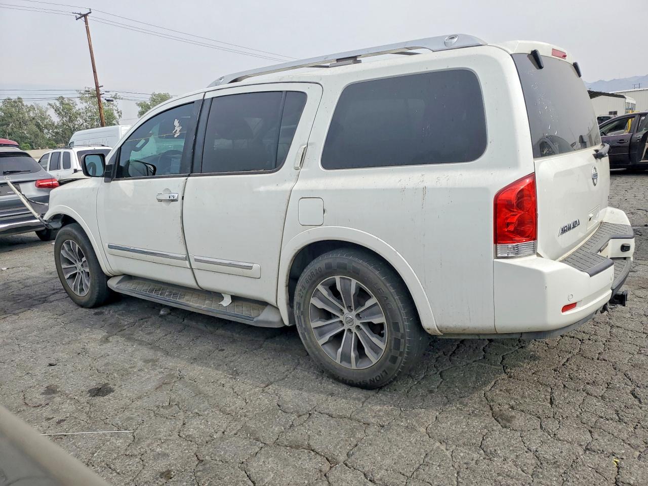 Nissan Armada Sl