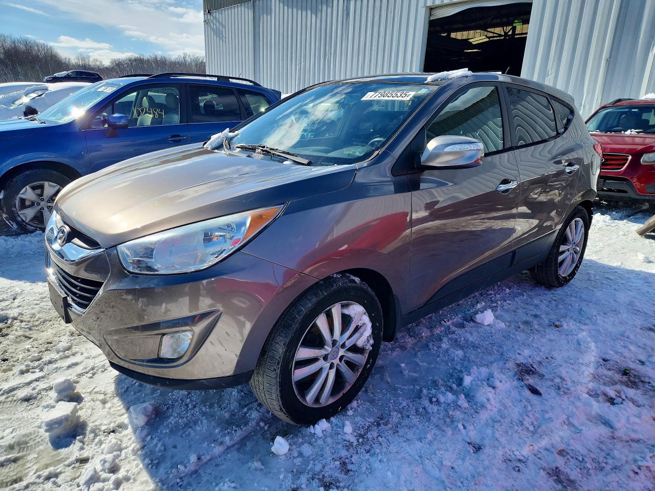 Salvage Hyundai TUCSON Image