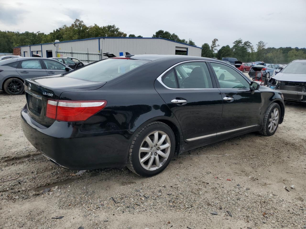 Lexus LS 460