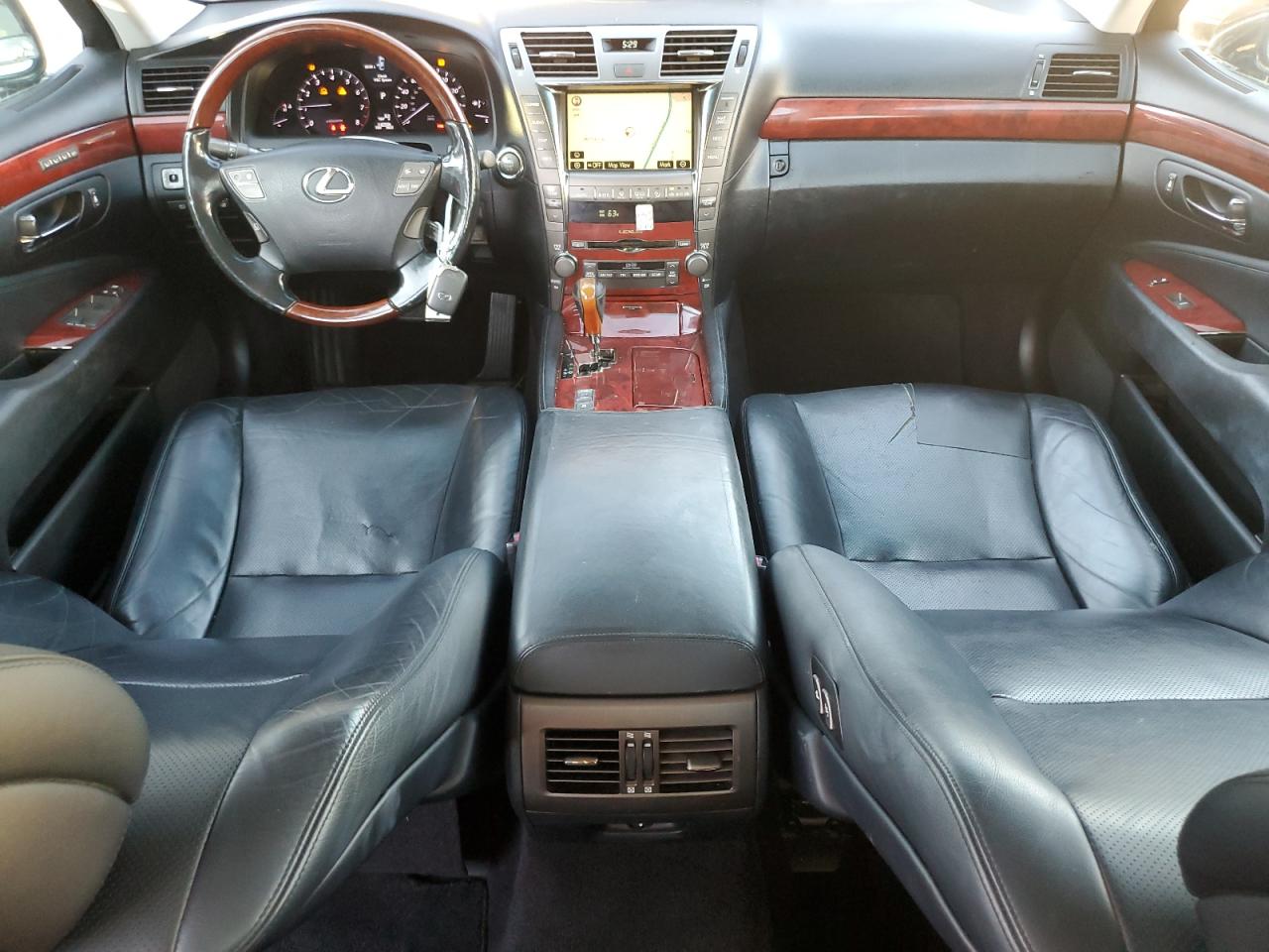 Lexus LS 460