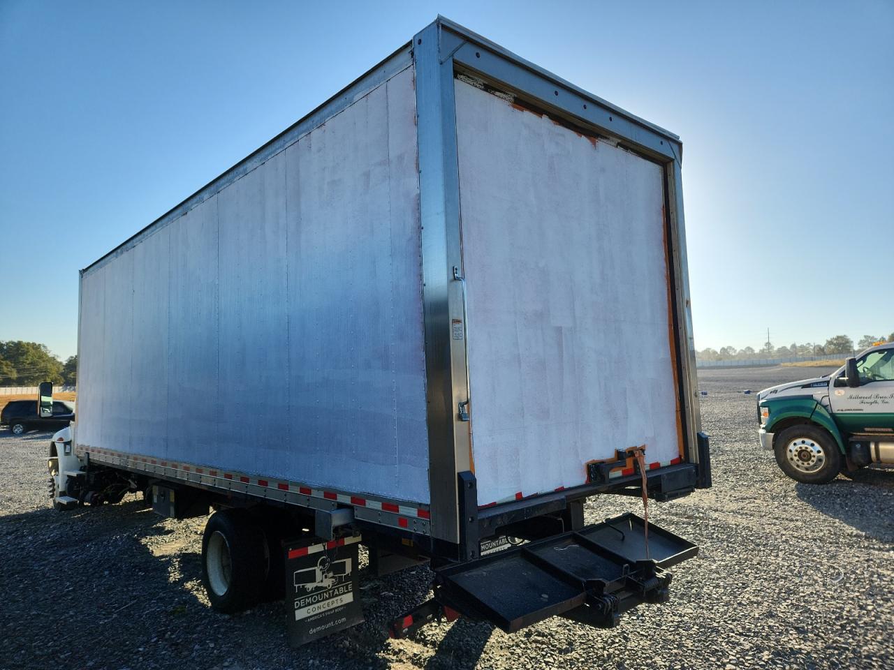 International Mv607