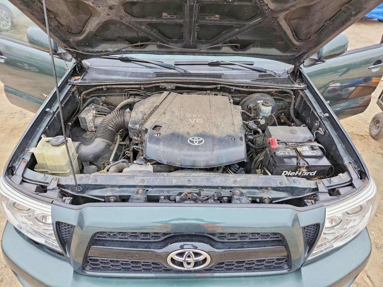 Toyota Tacoma V6