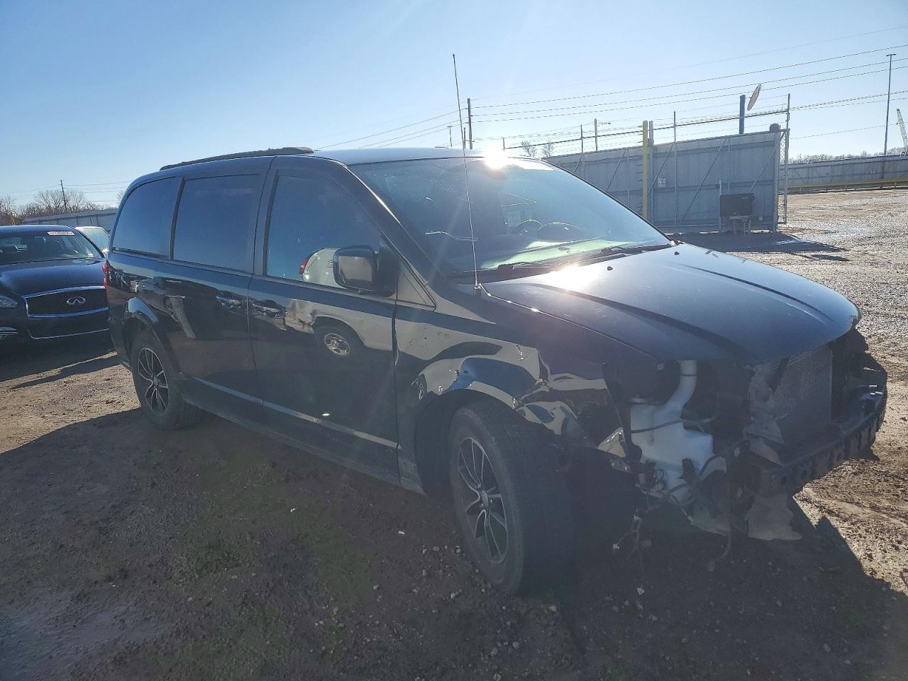 Dodge Caravan