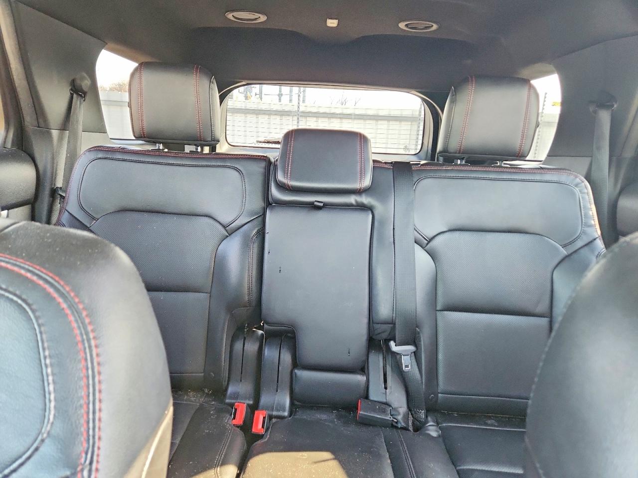 Ford Explorer Sport