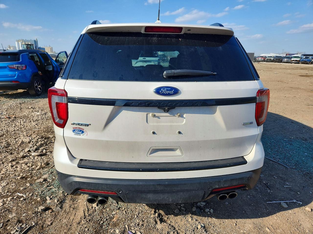 Ford Explorer Sport