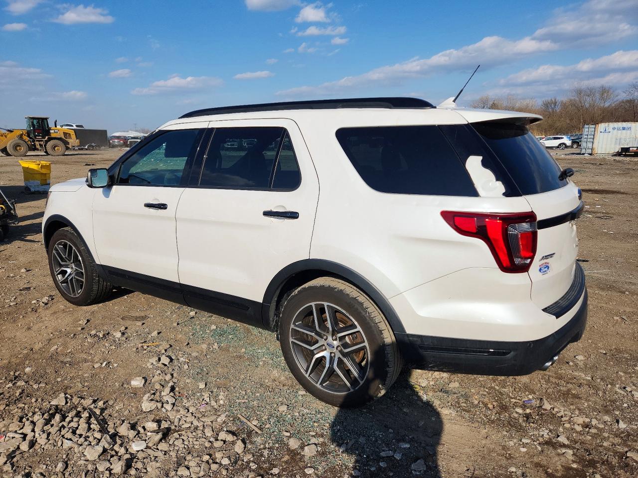 Ford Explorer Sport
