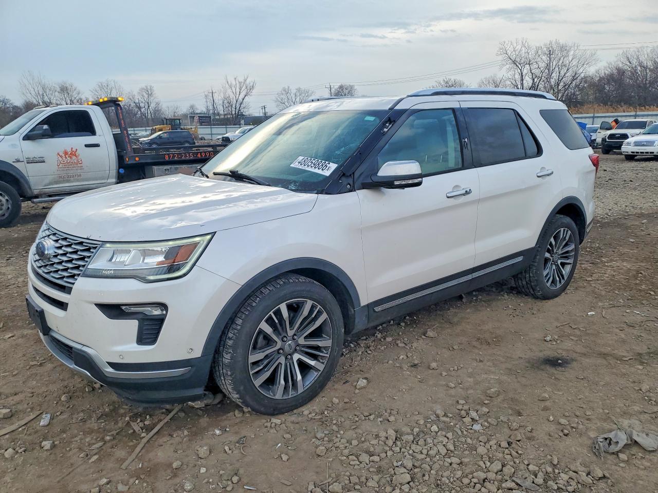 Salvage Ford Explorer Image