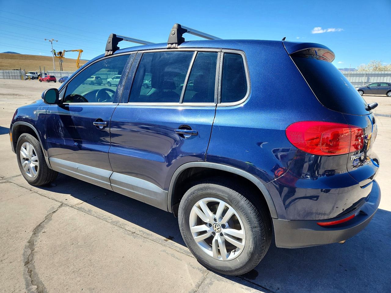Volkswagen Tiguan S