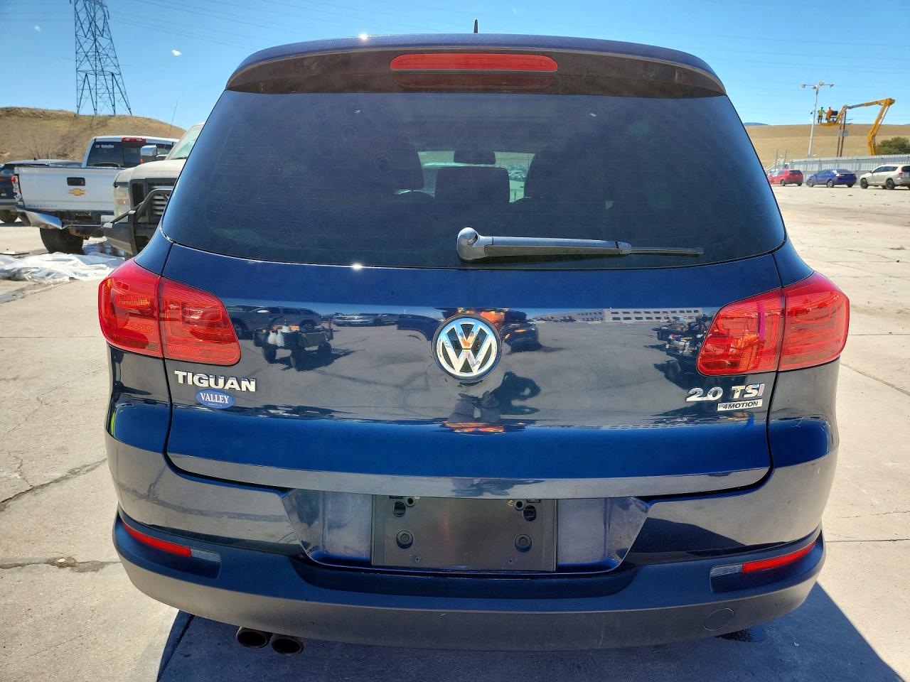 Volkswagen Tiguan S