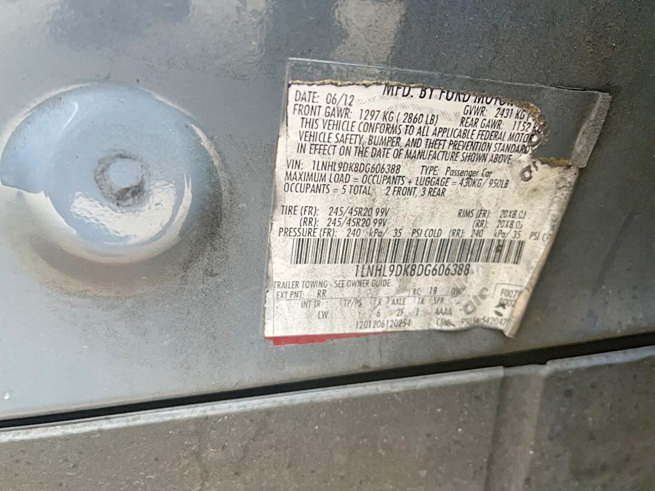 Lincoln MKS