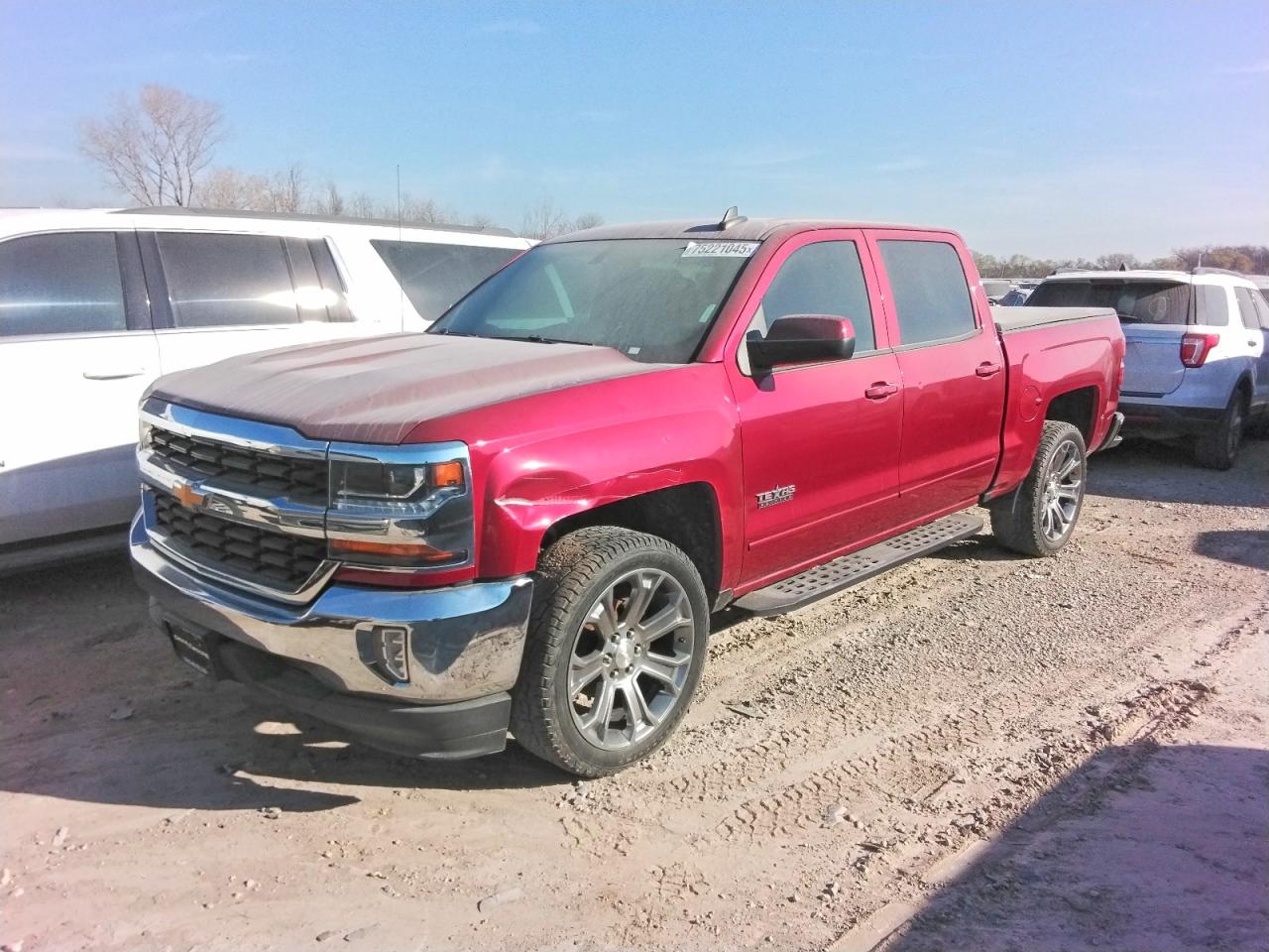 Salvage Chevrolet Silverado Image