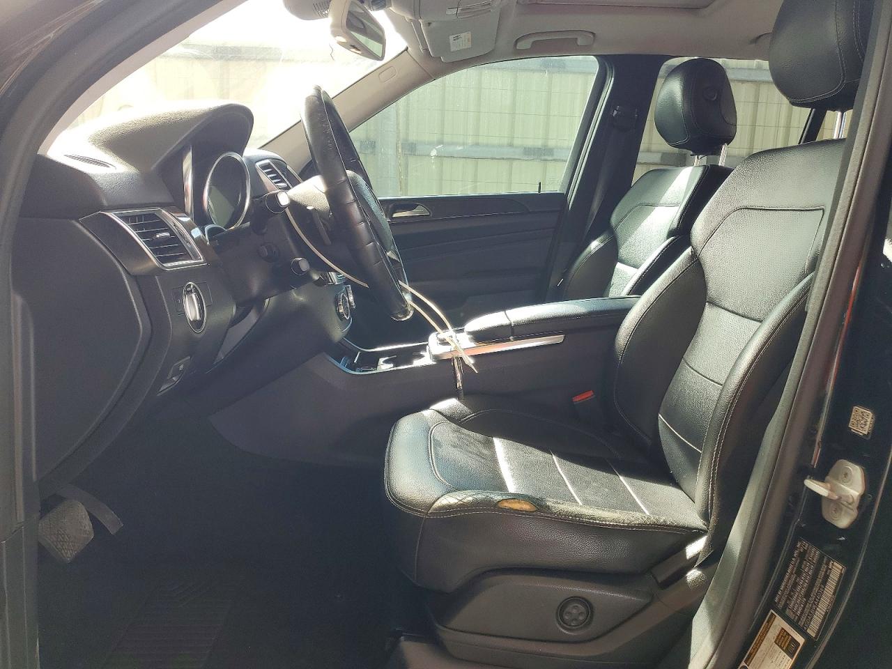 Mercedes-Benz M-Class 350