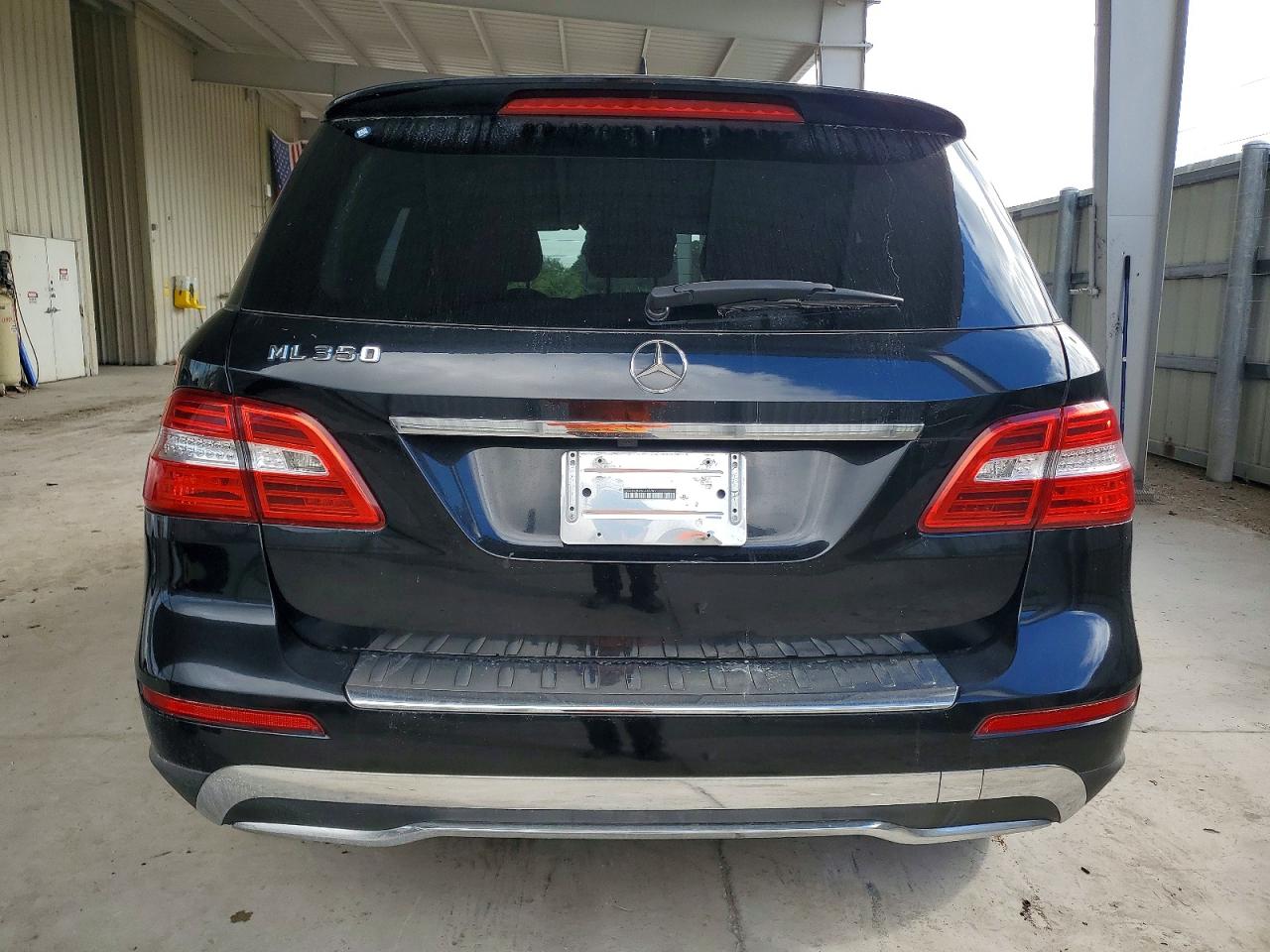 Mercedes-Benz M-Class 350