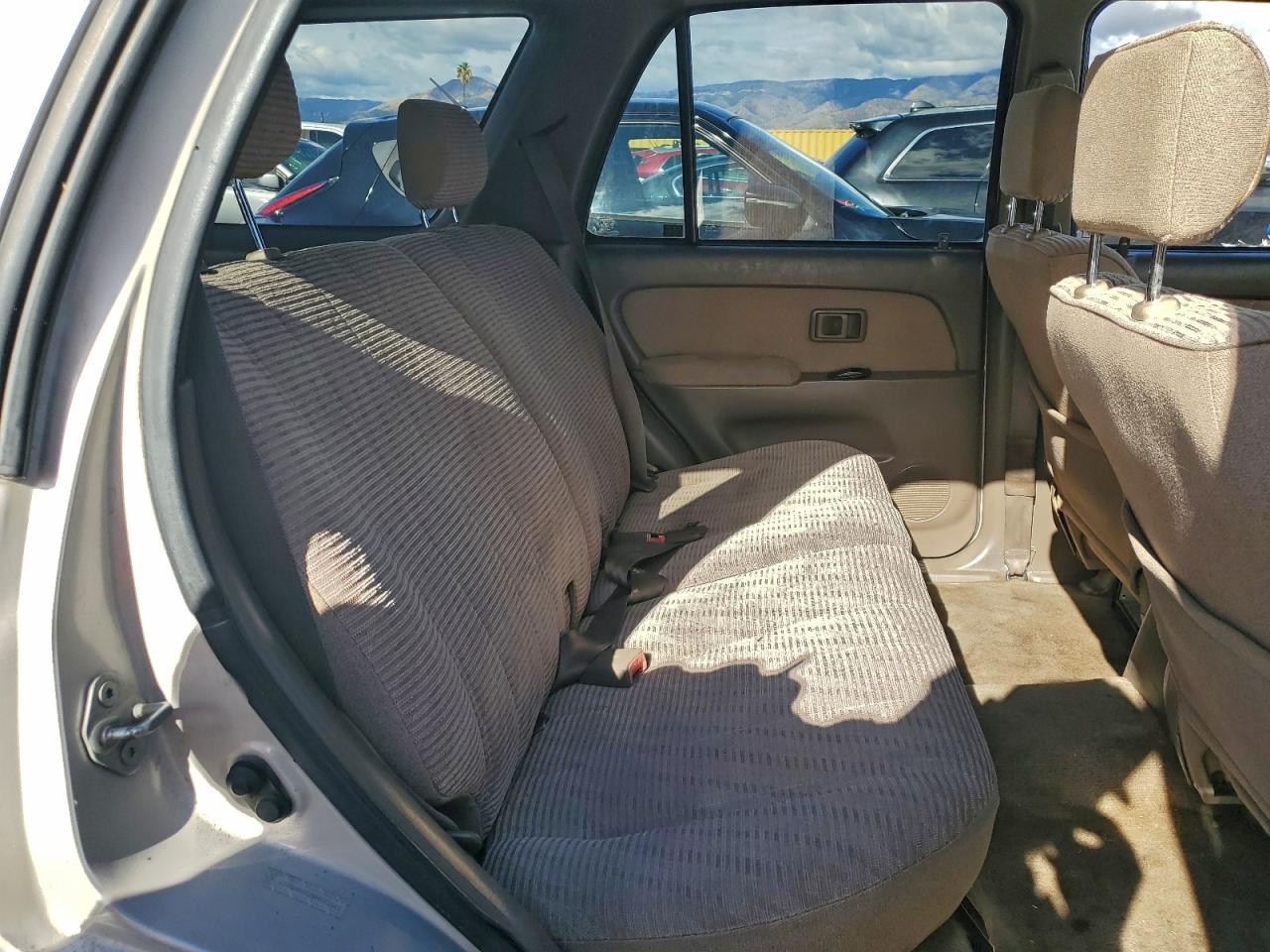 Toyota 4Runner Sr5