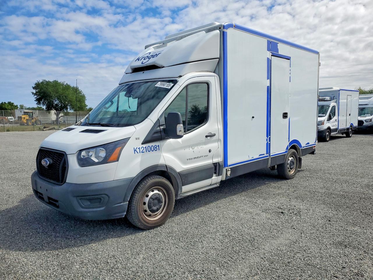 Salvage Ford Transit Image