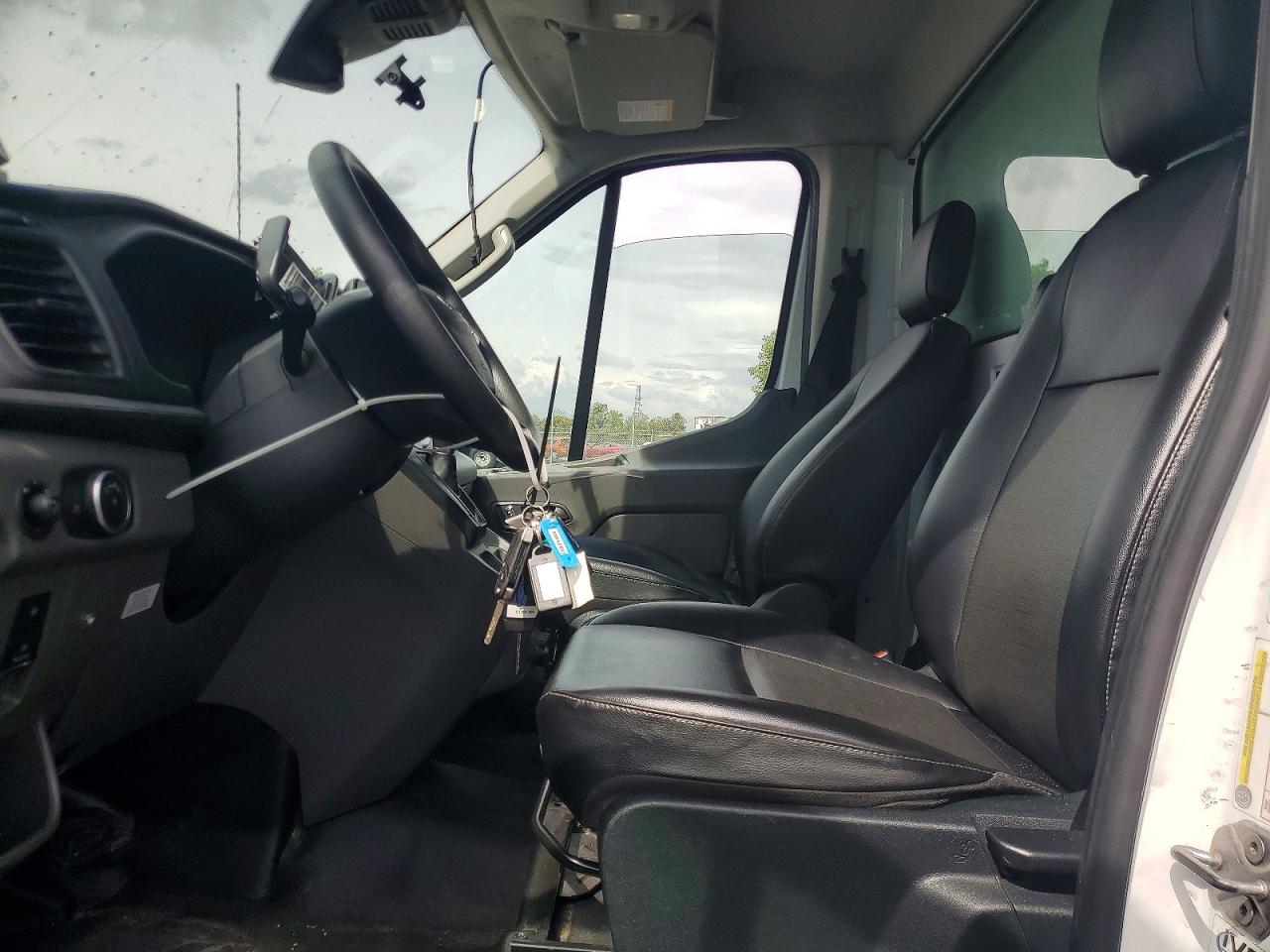 Ford Transit T-350