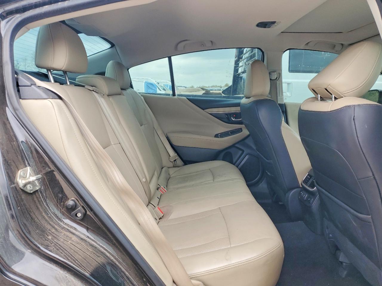 Subaru Legacy Limited