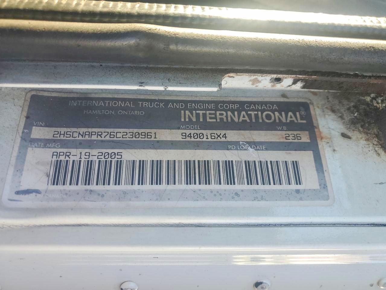 International 9400 9400i