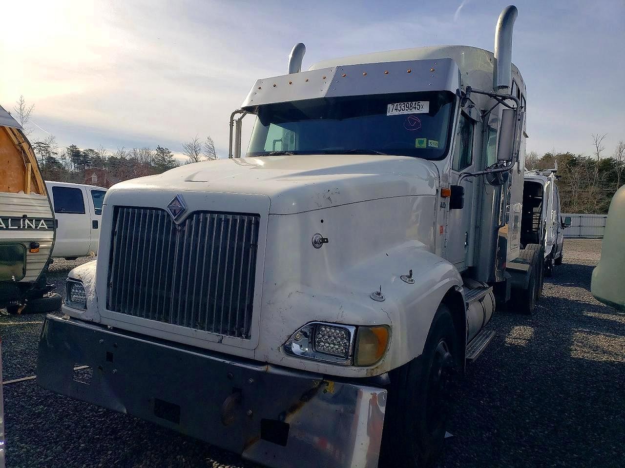 International 9400 9400i