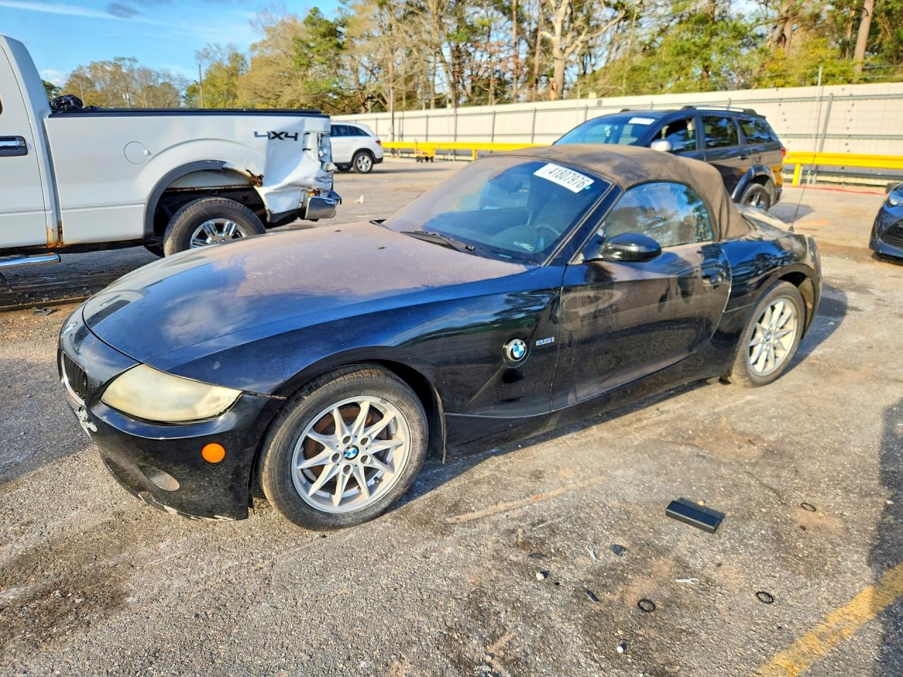 Salvage BMW Z Series Image