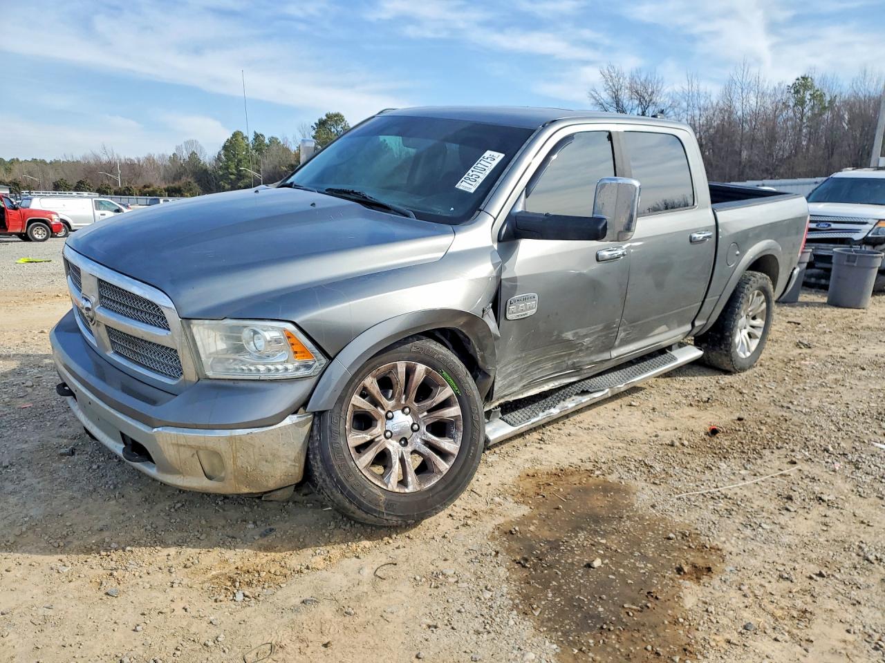 Salvage Ram 1500 Image