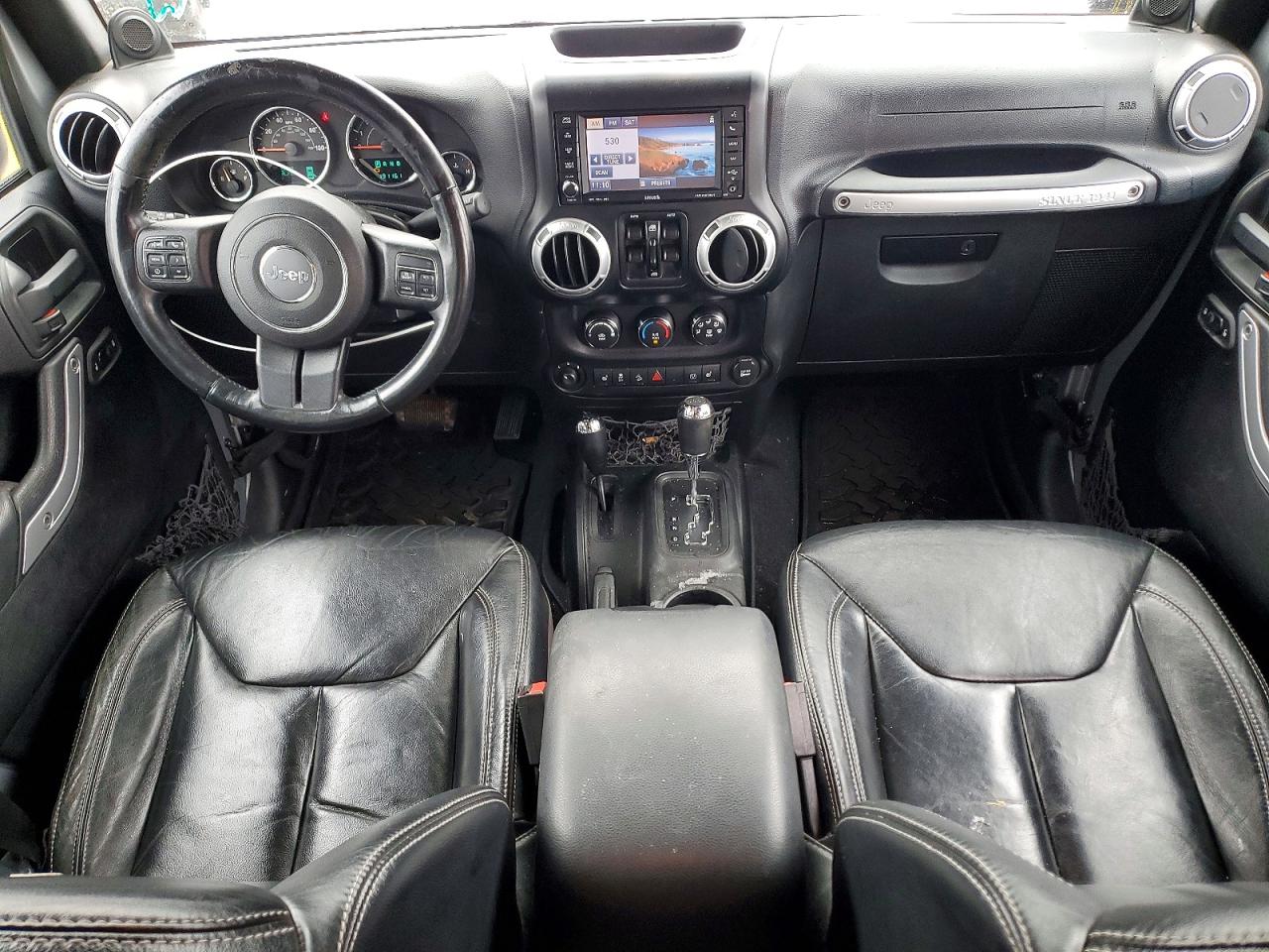 Jeep Wrangler Sahara
