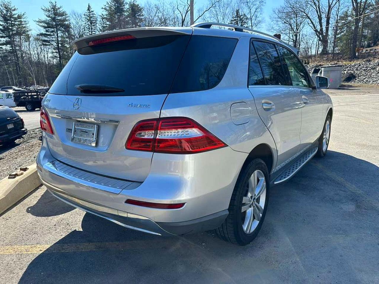Mercedes-Benz M-Class 350 4matic