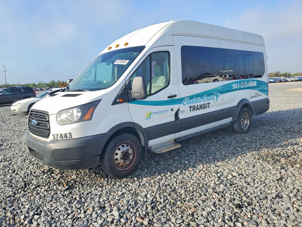 Salvage Ford Transit Image
