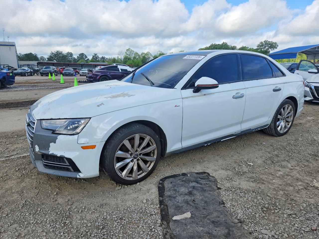 Salvage Audi A4 Image
